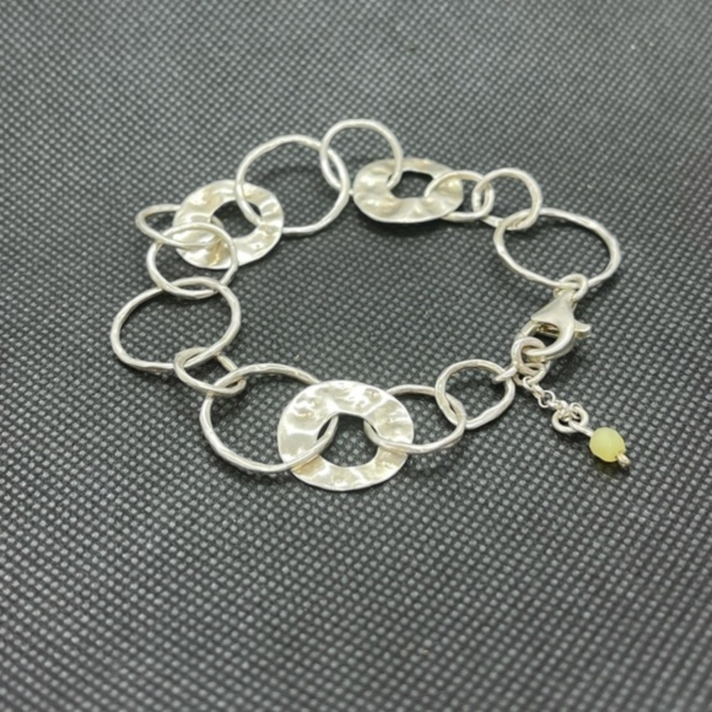 Silpada Paper Circles Bracelet thin hammered interlocking sterling sil circles - Picture 2 of 5